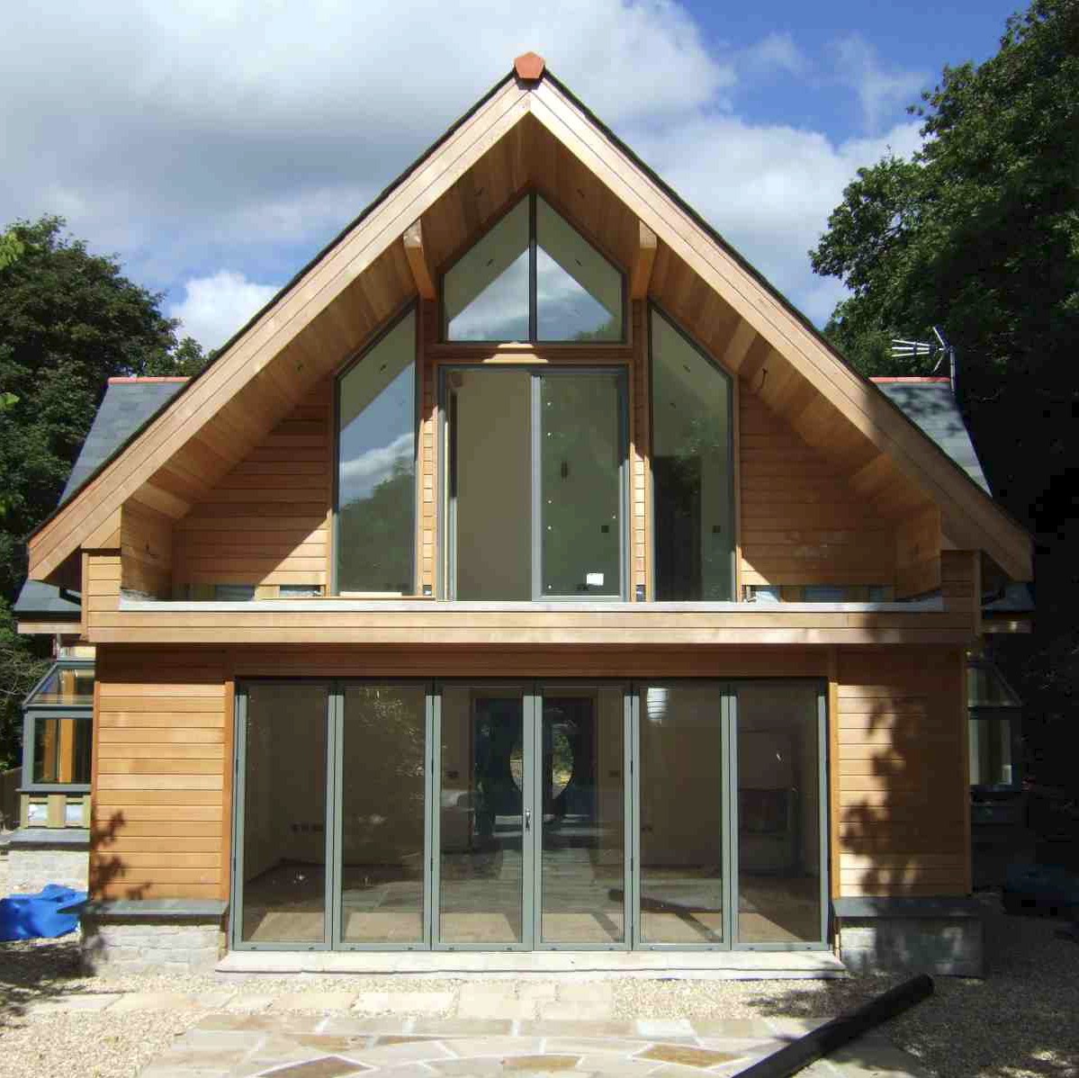 bifold wooden house2